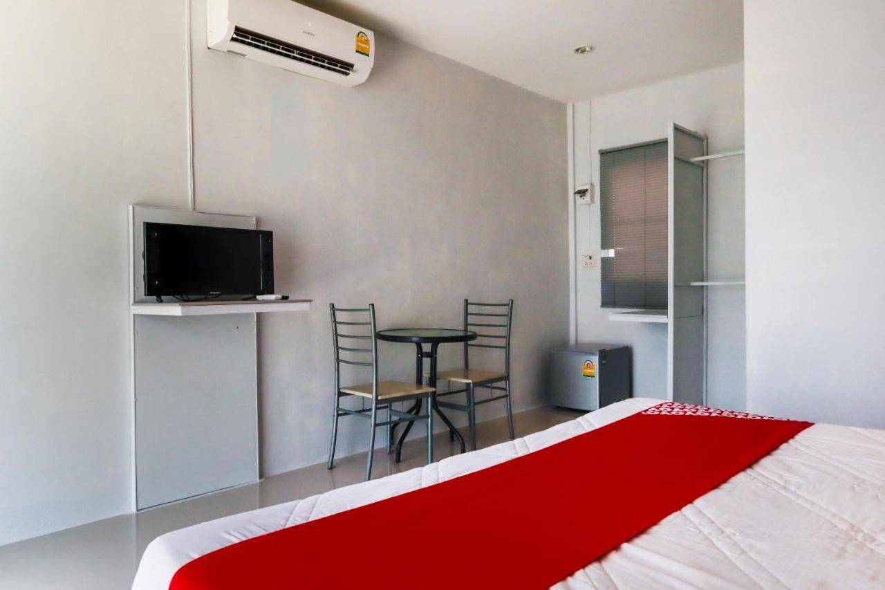 Oyo 1029 Os Rooms Nai Yang Экстерьер фото